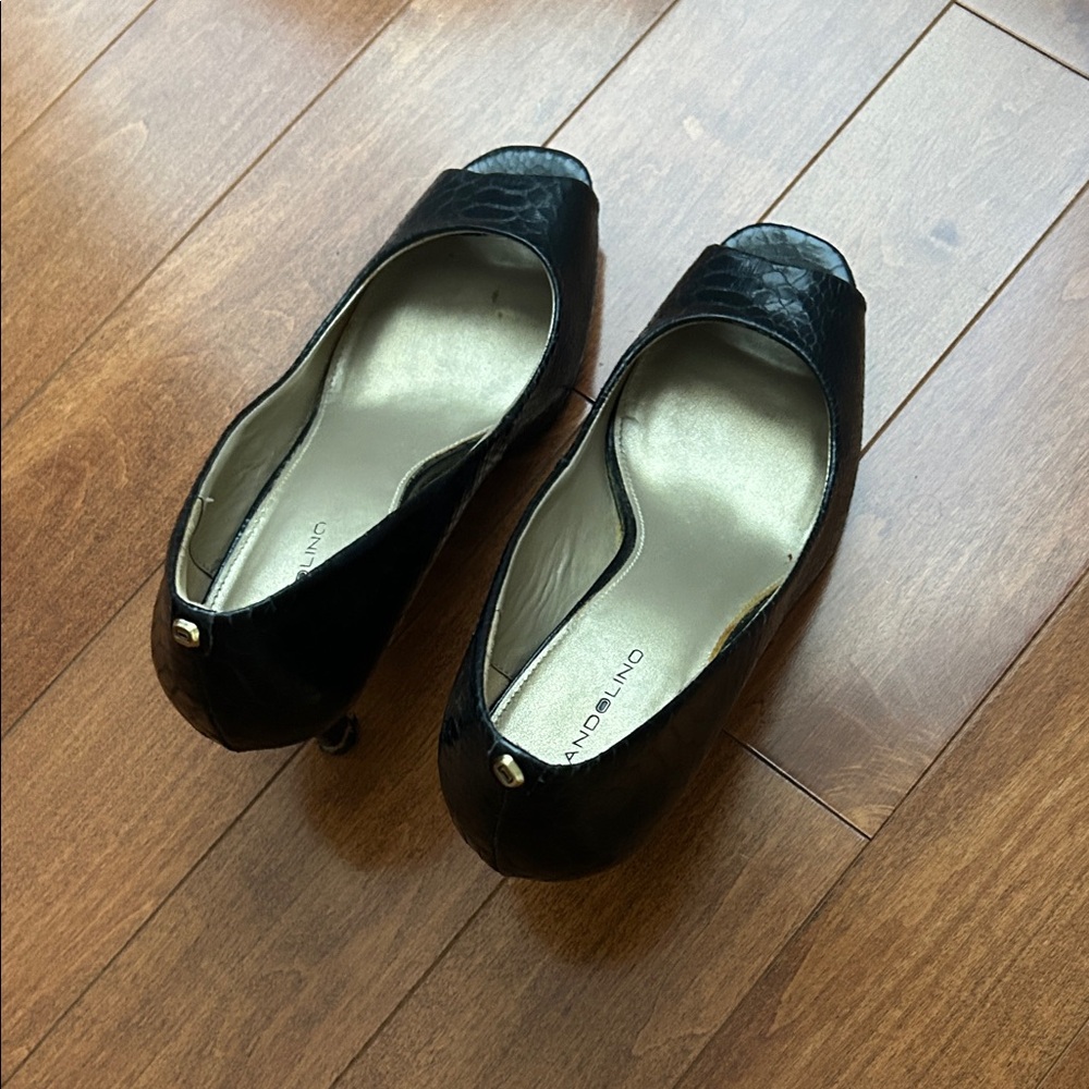 Bandolino Black Peep-Toe Heels